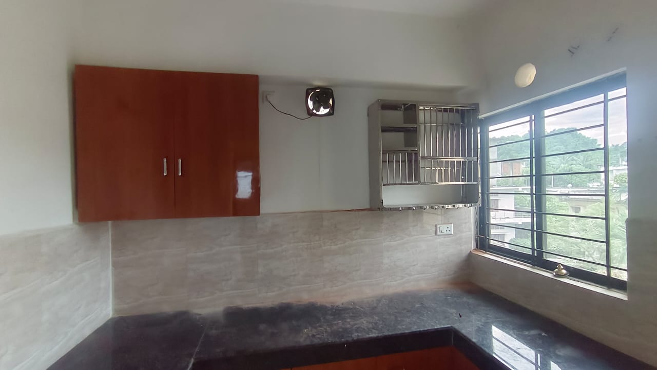 Unfurnished 3bhk in Punjabari for Rent